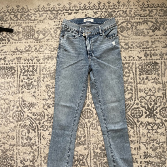 Abercrombie High Rise Super Skinny Jeans - Picture 8 of 16